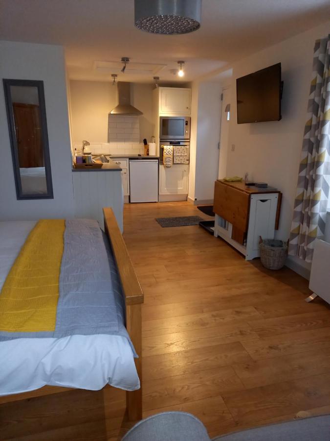 The Little Barn Apartment Carlby ภายนอก รูปภาพ
