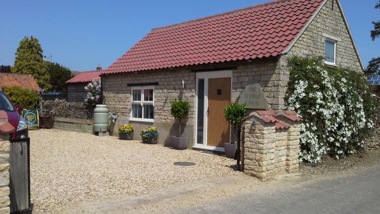 The Little Barn Apartment Carlby ภายนอก รูปภาพ